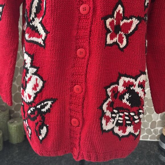 Vintage IZOD hand knitted red black white floral cardigan – size large - Picture 3 of 7